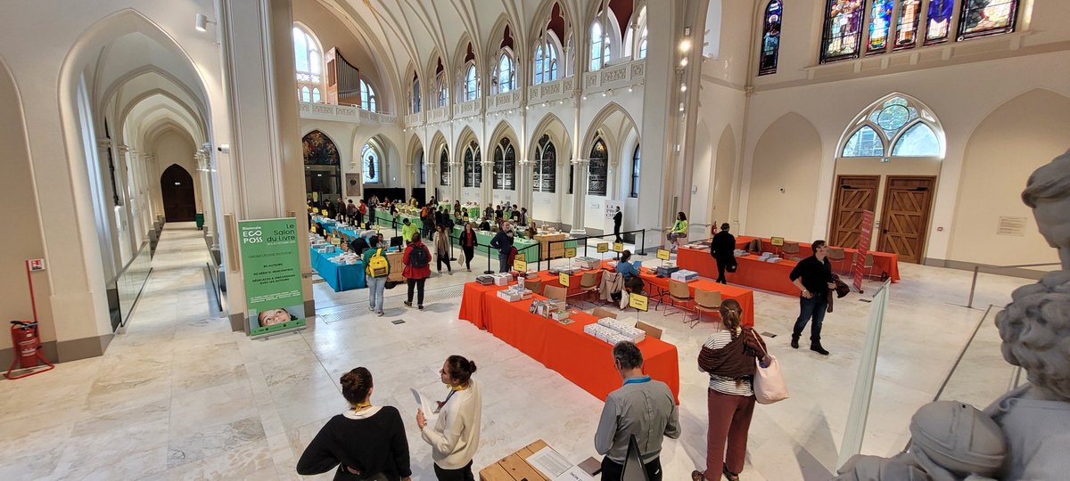 🤩⁦<a href="/ecoposs/">ECOPOSS</a>⁩ à l’⁦@UnivCatholille⁩ venez découvrir cet après-midi et ce dimanche le #salondulivre avec ⁦<a href="/furetdunord/">Furet du Nord</a>⁩ à La Chapelle !! 
Entrée libre via 13 rue de Toul à #Lille 
#livres #famille #salon