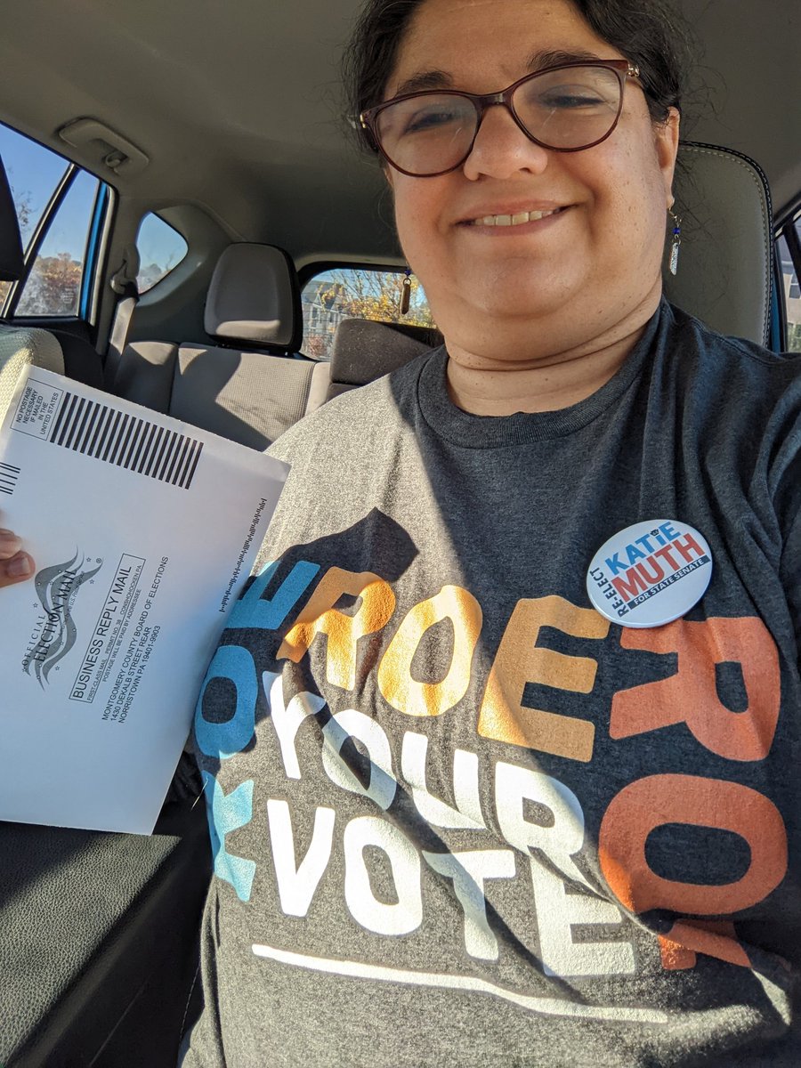 LS_Science_Mom's tweet photo. It's a good day.  Dropped off my ballot for the PA election and got my @votefwd letters in the mail for #TheBigSend! https://t.co/qUbzKSShj8