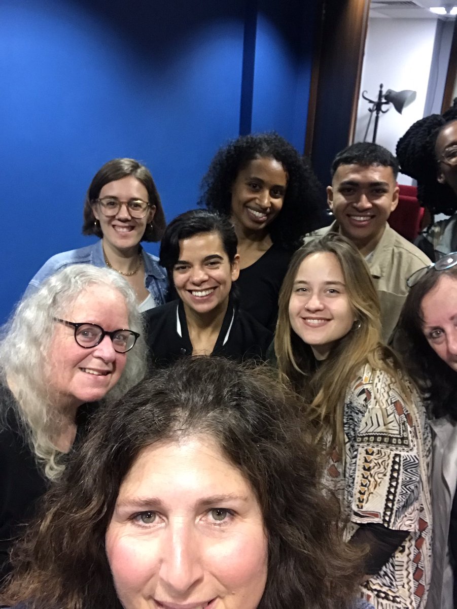 suzettecoon's tweet photo. A very satisfying morning delving into structure with our fab writers on ‘Where’s the Drama’ - a playwriting course I’m running with @nurserytheatre 
Structure can be scary and tricky but we worked with everyone’s play premises and I think they look happy. 🙌🏽🙌🏽🙌🏽 https://t.co/cVP63nKNl1