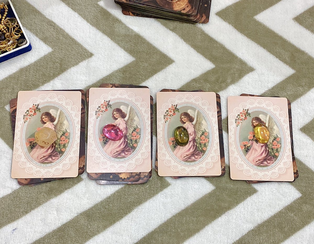 Pick a cards 🔮🌈

🔮ดวงชะตาของคุณช่วงวันที่ 29ตุลาคม – 5พฤศจิกายน 2565 💕

🔮ตั้งสมาธิเลือกกองที่ถูกชะตาที่สุด รีทวิตเพื่อเป็นค่าครู พิมพ์ ‘รับคำทำนาย’ เพื่อรับคำทำนายจ้า💕