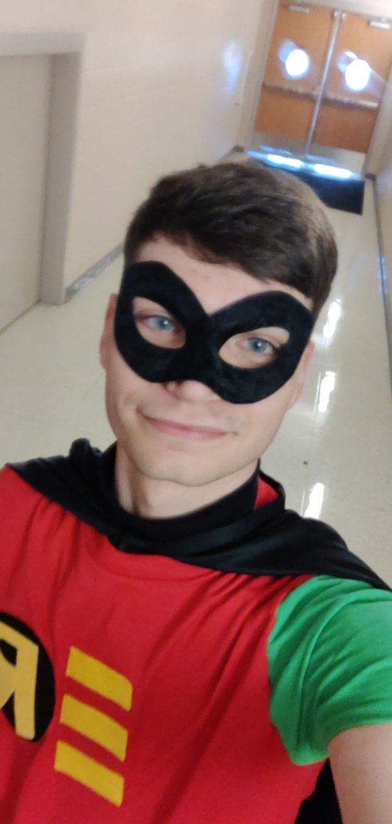 The SUTV Halloween broadcast this past Thursday was a blast! It was really cool seeing everyone's costumes. I think mine came out pretty well! #TeenTitans #SUTV