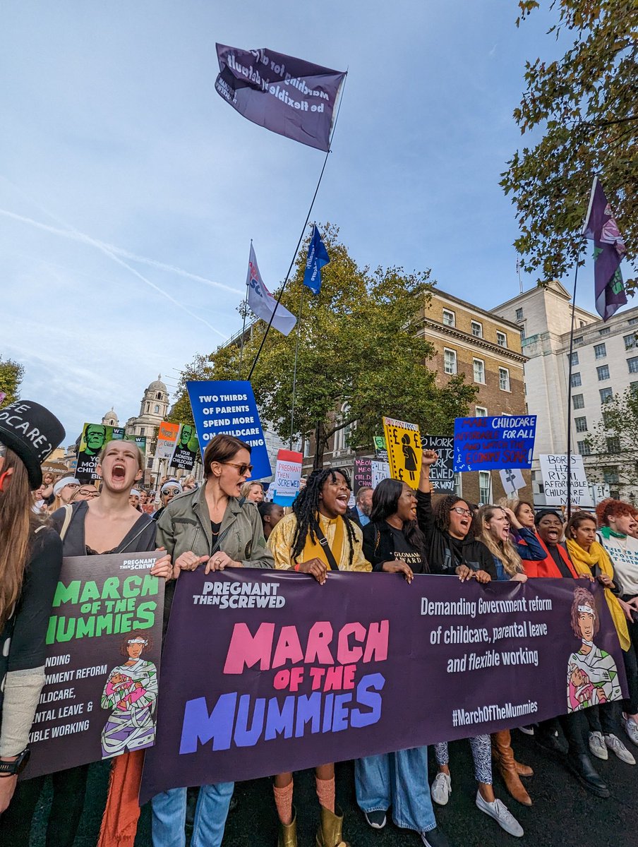 ashleyljames's tweet photo. At the #MarchOfTheMummies today demanding childcare reform!

We have the 2nd most expensive childcare system in the world.

We have the third worst ranking maternity pay, and the least generous paternity leave, in Europe.

We're losing 54,000 women a year from the workforce! https://t.co/xUf6NvBs0y