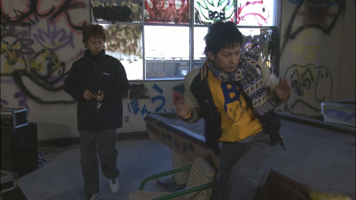 [バンビ: なあ、モー子知らねえ？] ……！ [マスター: 知るわけねえじゃん] [バンビ: 昨日から全然連絡取れねえんだけど] ……(動揺) [バンビ: ぶっさん…？] 知らない(即答)