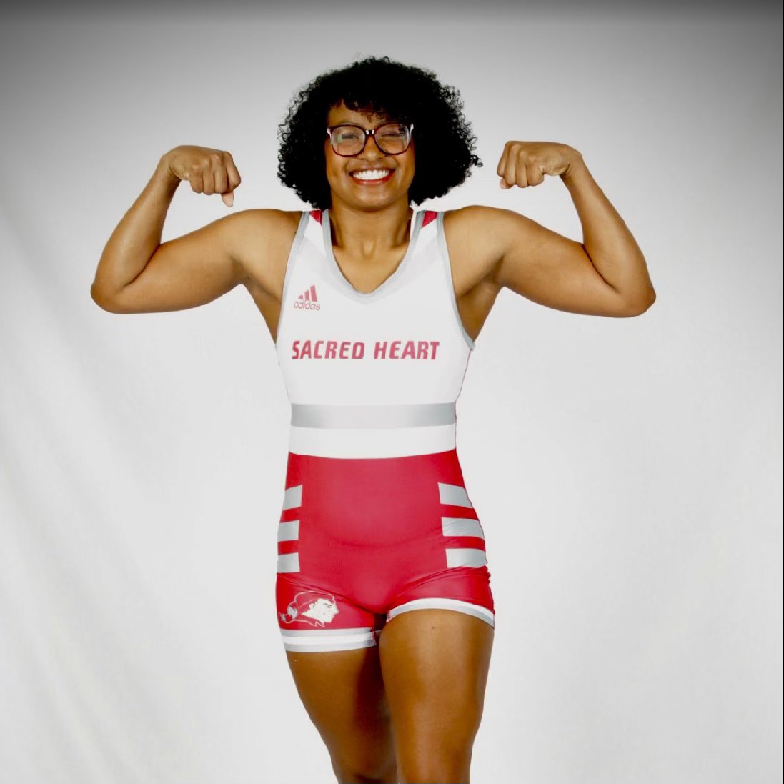 SvhsW's tweet photo. 2022 Smithson Valley state placer Selena Sifuentes Shaffer wins the wrestle off for the 143 spot at Sacred Heart University - great job kiddo! @BMar1842 @TX__Wrestling @valleyventana @SV_Rangers https://t.co/nBoFyNo30j