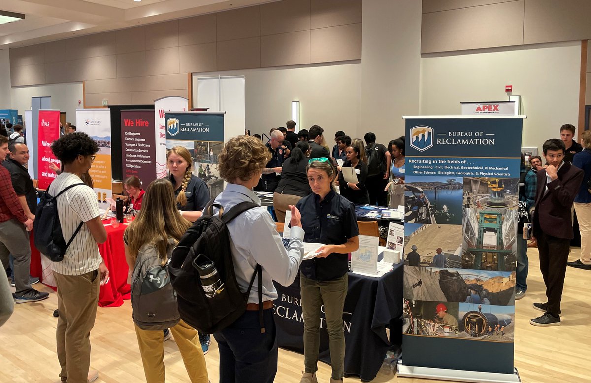 usbr's tweet photo. Hi students! Our Technical Service Center team is visiting schools to discuss @usbr's mission &amp; inspire the next gen. of water professionals. 😎🌊 @CUDenver @CUBoulder @coschoolofmines 

Apply for the 2023 TSC Summer Intern program: https://t.co/A4iMVuGis8
📩 tscinterns@usbr.gov https://t.co/WyRDLxMowX