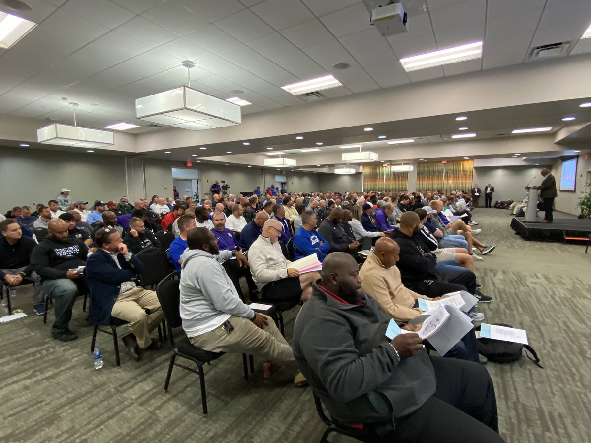 AHSAAnow's tweet photo. It’s a packed house this morning at the 1st round AHSAA Playoff Football Meeting!
14 of these coaches will be competing at the Super 7 Championships Nov 30-Dec 2 at Jordan-Hare Stadium https://t.co/KeYmTlhpPM