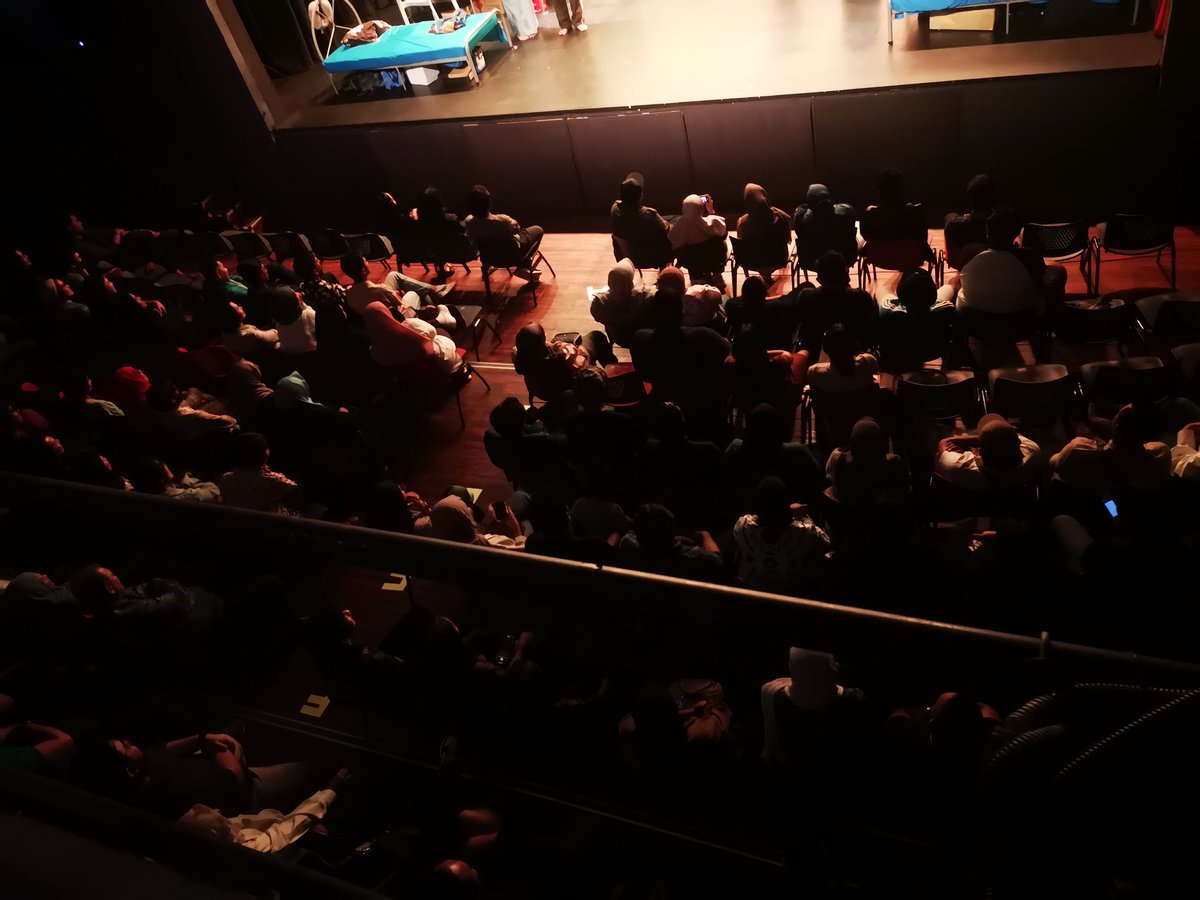 Taqim_Zaki's tweet photo. Ramai sangat nehhh! Terima kasih korang. I is sobs. ❤️❤️❤️
#ASRAMARADORMPUTRA
@RevolutionStage https://t.co/4zf5c0HB8E
