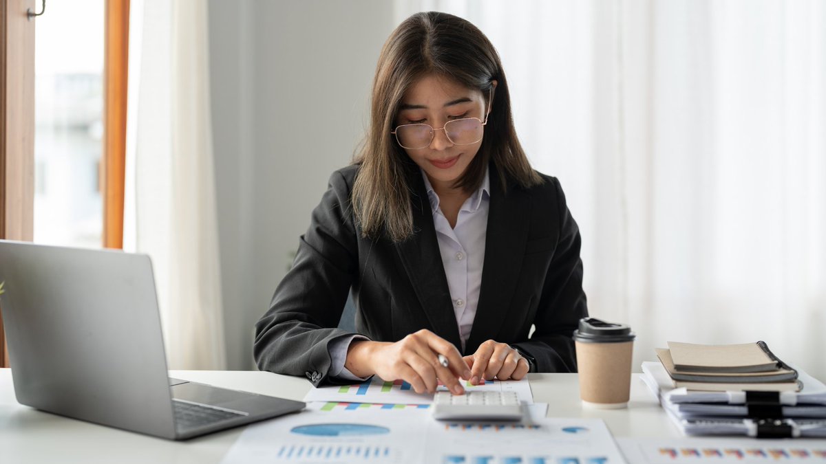 With 60% of small business owners reporting they aren’t knowledgeable when it comes to #accounting, we're curious: do you have a good understanding of #bookkeeping basics? Comment below.  #SMEUK
