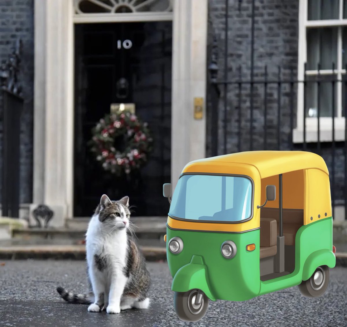 <a href="/Number10cat/">Larry the Cat</a> Larry and his funky ride 🛺