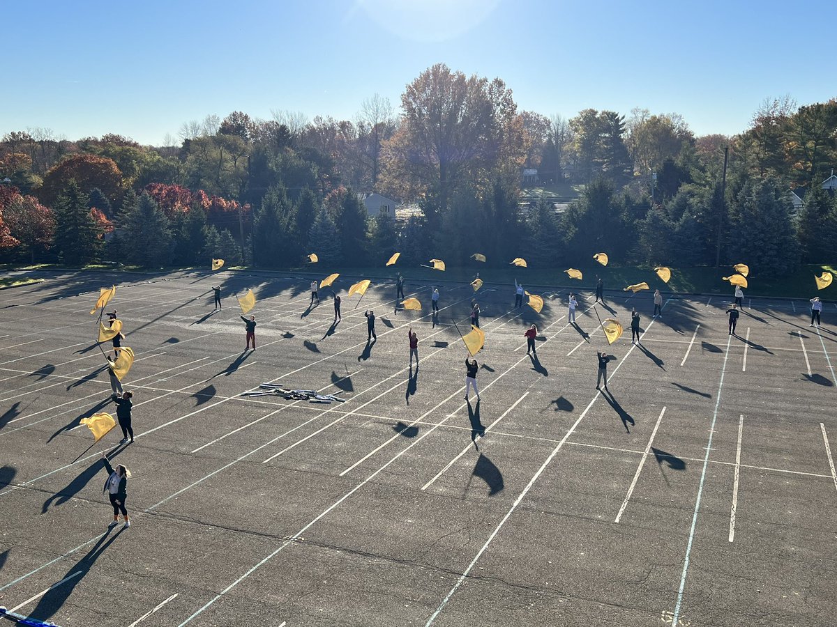 Musical_Bees's tweet photo. Last morning of the season. Here we go!!
#LordOfTheRings #LOTR
#WeRMedina #OMEASMBF https://t.co/NseyvDD7rc