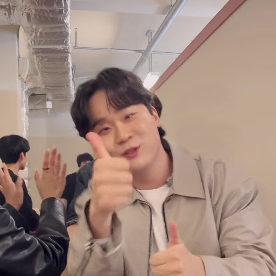 kkd10luv's tweet photo. 김동현이 귀여워?
귀여워가 김동현? https://t.co/qwgF8NmbG5