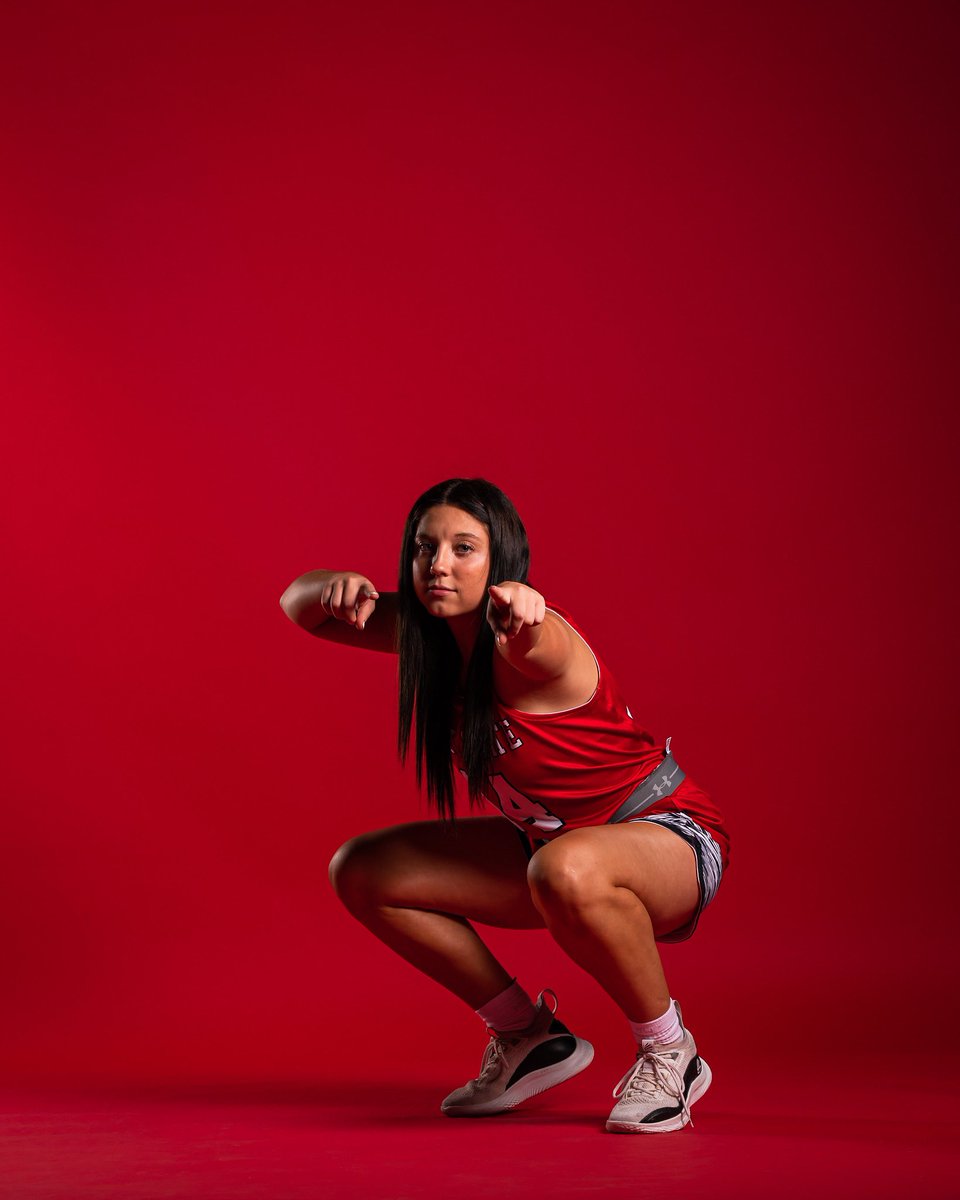 MSUBeaversWBB's tweet photo. 🦫 fans… 

Countdown time… We are 14 days away from the 2022-2023 season! 

Catch #14 draining 3’s this season. #MakinItRain https://t.co/JcDOVuEMba