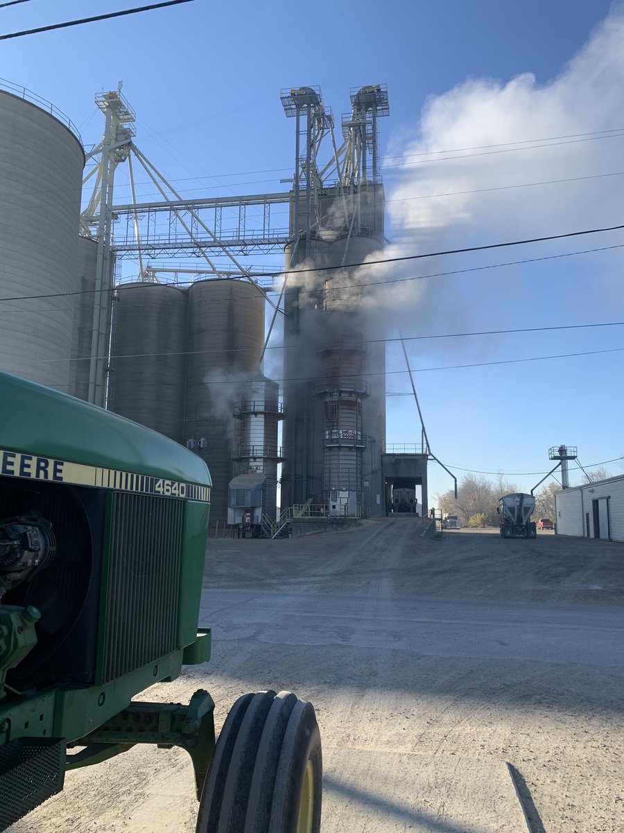 Had to take some <a href="/jacksdonuts/">Jack's Donuts</a> to the #BuckeyeState and the Scott Equity Exchange to keep the farmers moving on a chilly morning! #Harvest2022 #ScaleView