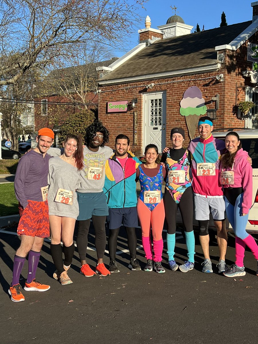 @YaleSurgRes does Trick or Trot 5k! Can you guess our costume? Special shoutout to @Carly_Thax - we hit our Thaxton-Rivero running PR. Get yourself a friend who pushes you inside and outside the OR