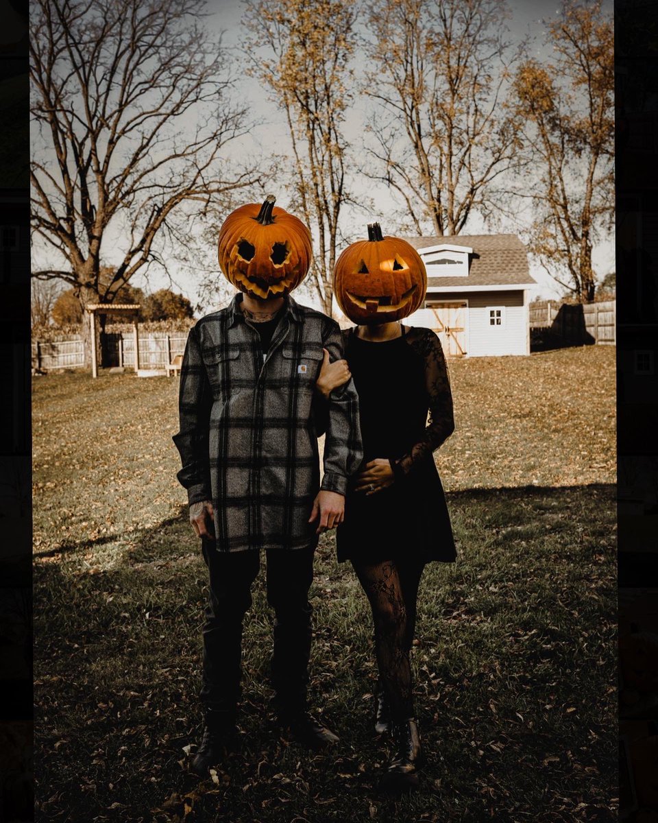 ThyCurlyOne's tweet photo. 🤰🏽💕👶🏽🕸🎃 https://t.co/MDtZvTNPcK