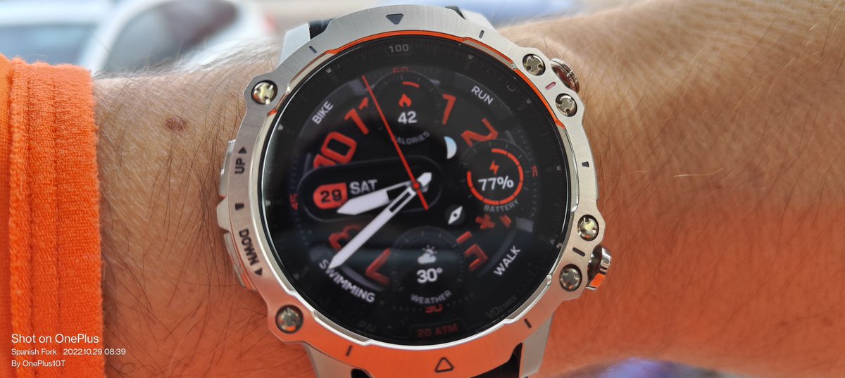 cuneo13's tweet photo. The morning after... with the Amazfit Falcon smartwatch. It hasn't left my wrist since the unboxing, 'twas comfortable to sleep 💤 with, and I am liking it much more than the T-Rex 2.
#amazfitfalcon
#peterherget
#smartwatch
#Wearables
#themanwithtwowatches
#gadgetsanonymous https://t.co/COVRh5ln78