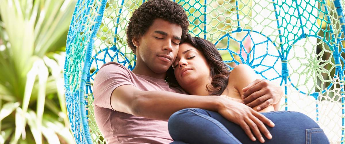 drkasenene's tweet image. Research shows that hugs, hand-holding and skin contact can reduce stress, lower blood pressure and can boost the immune system.

What a great way to boost immunity! And, the longer the contact or hug the better.

Enjoy your weekend