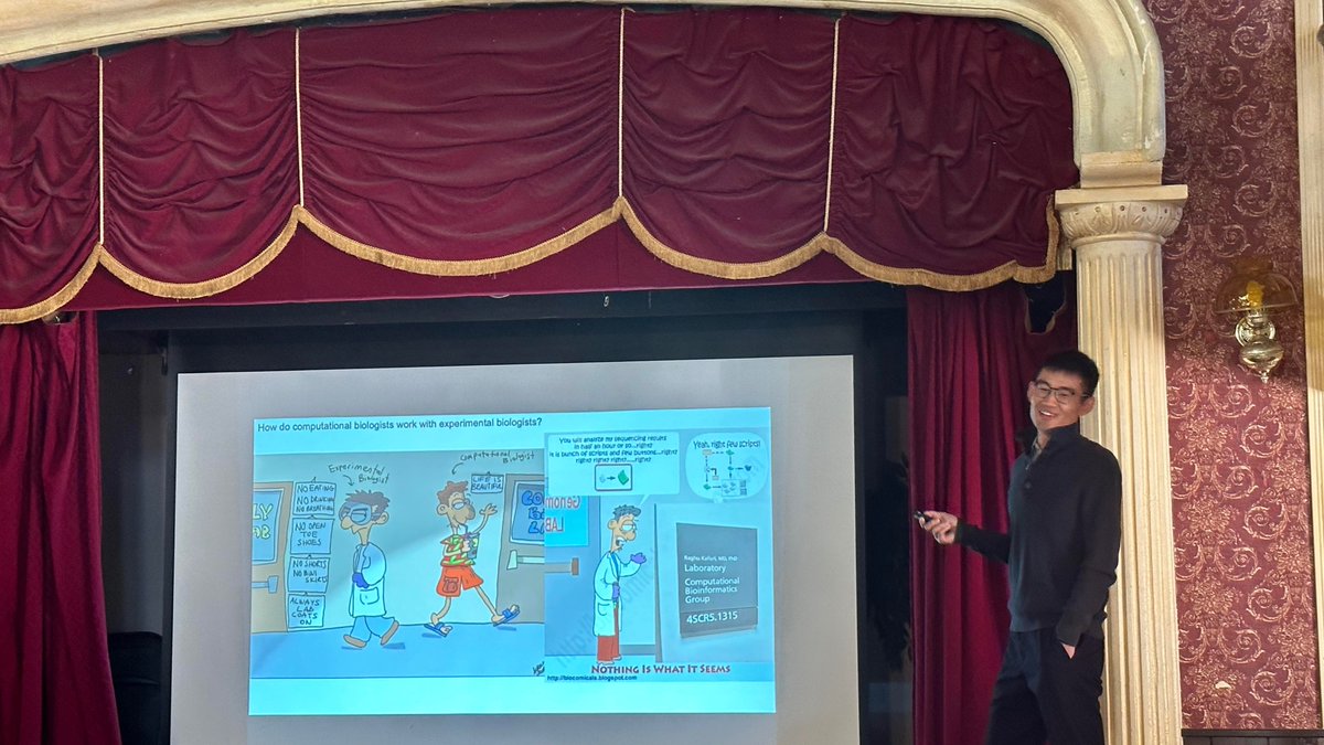 Val_LeBleu's tweet photo. Learning about how computational biology rules in Kalluri lab at #kallurilabturns25 #25yearsofglory #kallurilabrocks @KalluriLab @rkalluriMDPhD https://t.co/ajJlceoSNa