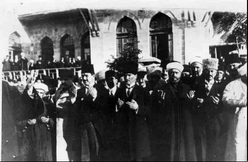 Cumhuriyetimizin 99. Yılı kutlu olsun 🇹🇷
#TOGG 
#BOGG 
#TürkiyeYüzyılı
#CumhuriyetBayramı