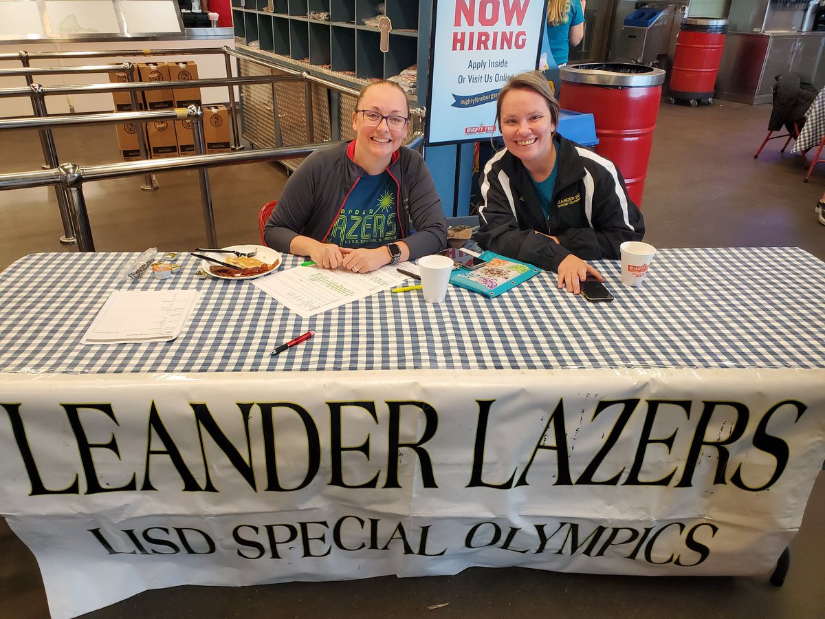 Ms_Waltmon tweet media