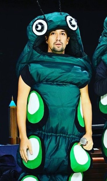 never imagined i would hear lin sing dos oruguitas in this adorable caterpillar costume 🥺❤ #FallonTonight
