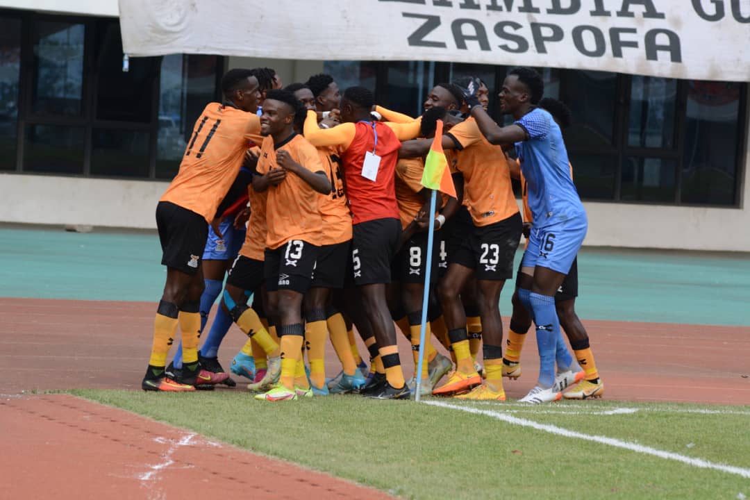 FAZFootball's tweet photo. TotalEnergies U23 AFCON Second Round, Second Leg Qualifier 

FULL-TIME: Zambia 1-0 Sierra Leone
Andrew Phiri 65'

The Young Chipolopolo are through to the final round via a 2-1 aggregate score and will face either Egypt or Eswatini. https://t.co/AdSMB6xPgL