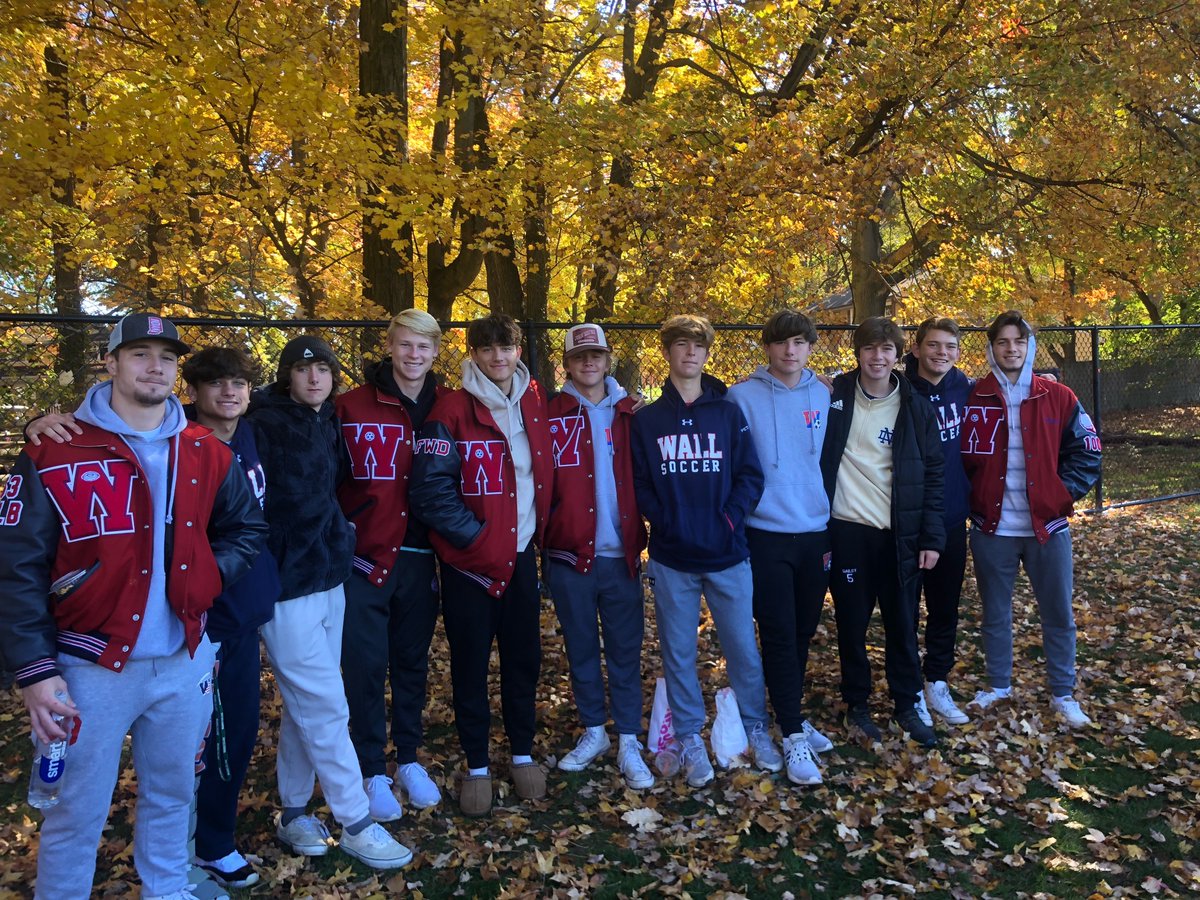 WallAthletics's tweet photo. GOTTA ❤️💙❤️💙❤️💙 the support of THE BEST students EVER! #WallTogether #OneWallOneMission @APPSportsDesk @ShoreSportsNet @shoresportsman @WallTwpSchools @WallGirlsSoccer @HSSportsNJ @WallHS_PTO @WallStuCo https://t.co/tP3bvCuV0v