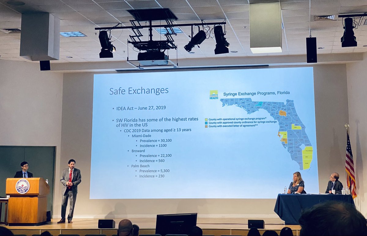 Top_Gundersen's tweet photo. Dr. Adam Demner on harm reduction: “I know it’s controversial…but I can’t treat a patient if they’re dead.” #Art and #Science of #PainManagement Conference @FAUMedSchool @AlbanyMed. https://t.co/nhgmS07qqG