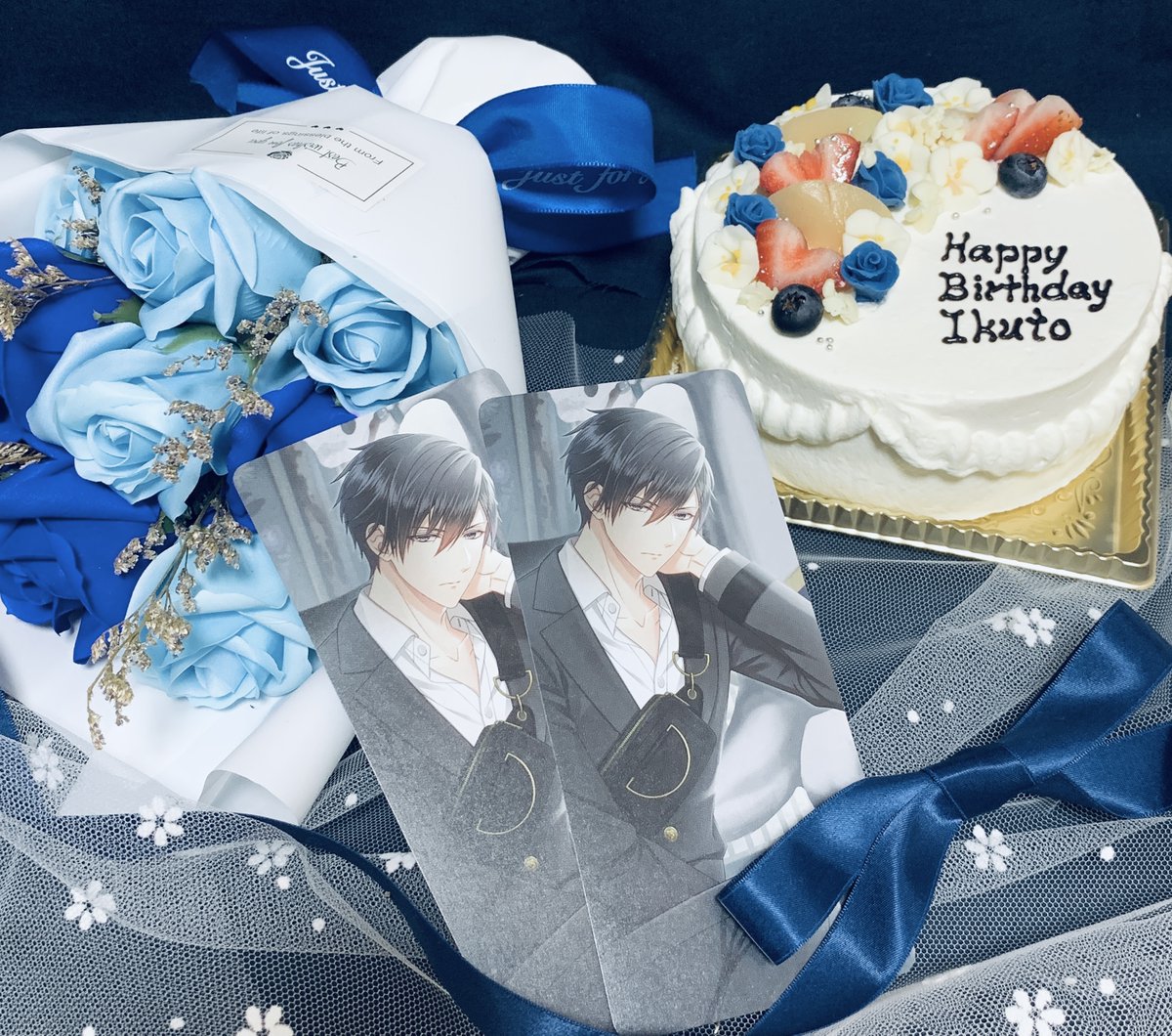 *♥Happy Birthday♥*

また一年、色々な貴方が見れる事を

楽しみにしていますꕤ𖡼.𖤣𖥧

#早乙女郁人生誕祭2022
#早乙女郁人誕生祭2022