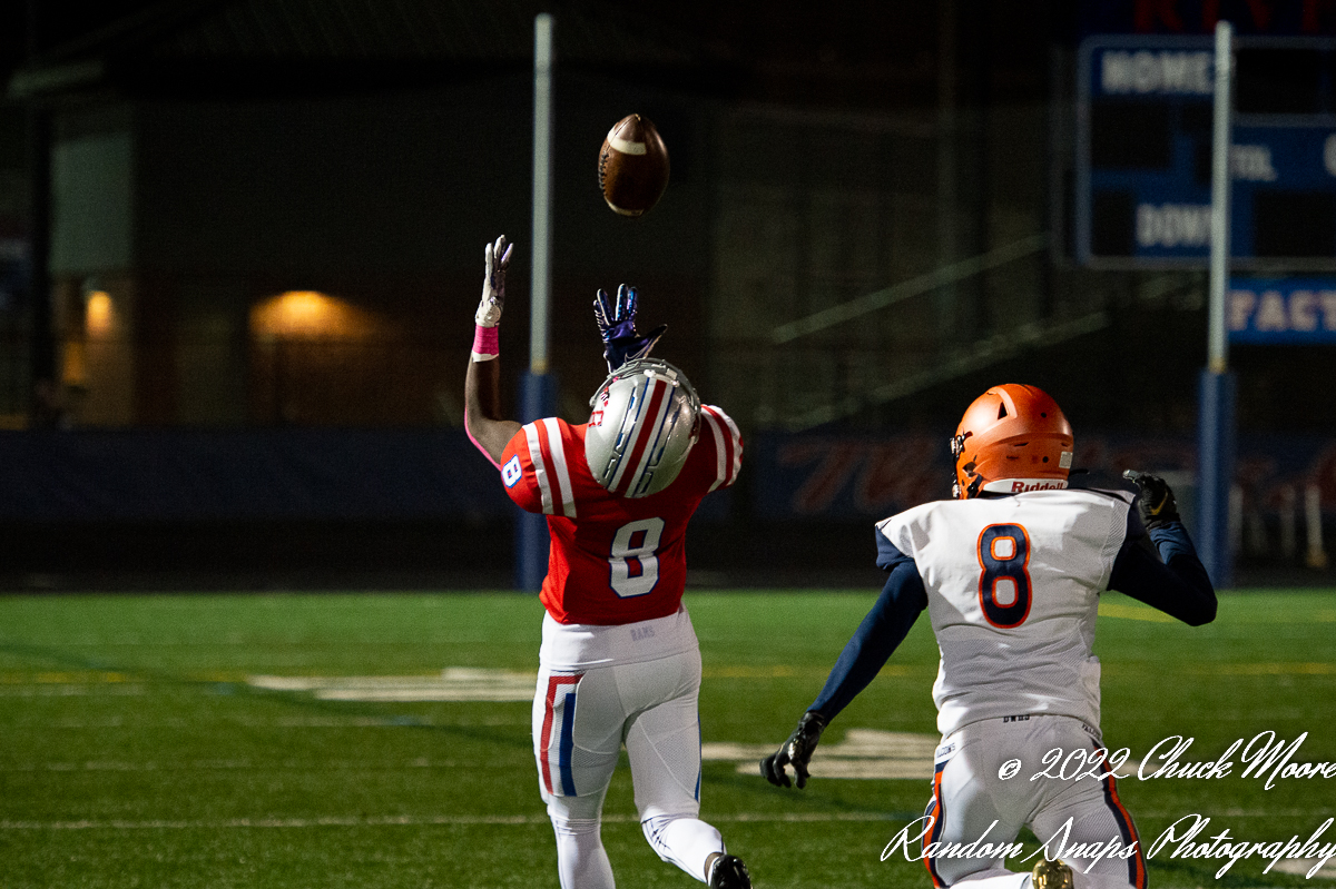RandomSnapsFoto's tweet photo. Well, it's official now. After 2021's 1-9 record, Briar Woods rebounds with 2022's 7-3 edition and likely earns a home game in the first round. Falcons 7 - Rams 0.
#relevantagain
@BWHSFootball @BWHSAthletics @RVHSFOOTBALL1
Full gallery: https://t.co/Nv9UXP4Xbt https://t.co/EyIRTaLmev