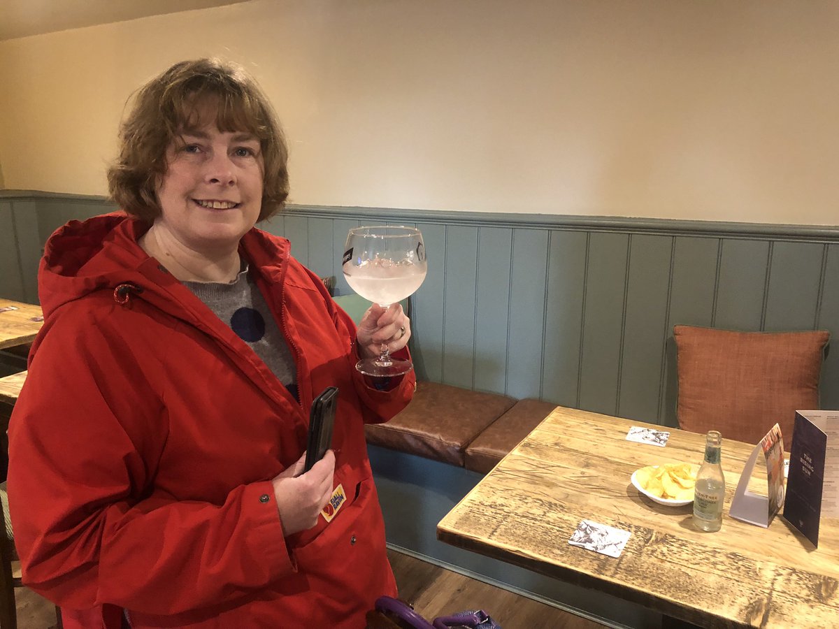 AlisonMacklin2's tweet photo. It was great to attend the official opening of @soswoodcroft The Rising Sun. My new local opened after lots of hard work from the community. Great range of gins as well.#commbiz @PlunkettFoundat https://t.co/p0dUOMGGis