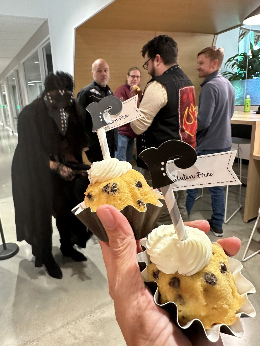 HiHeatherWalker's tweet photo. “SHUT UP, BEER!”
My best quote from last night was yelling this at a guy (Ian the engineer?) during a heated Jenga moment… https://t.co/XJ3KP0kPU5
