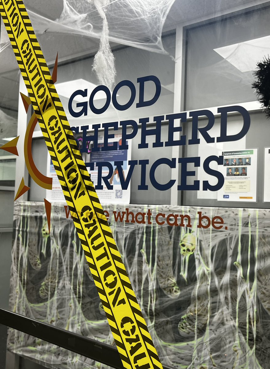 jamaaltbailey's tweet photo. A great night with the #BaileyBunch hosting a Halloween Haunted House with the amazing @GoodShepherdNYC B.R.A.G. team! Thanks to everyone who helped put together a fun and spooky experience for the community. Lots of fun and the kids loved it! https://t.co/An8QvVP5dl