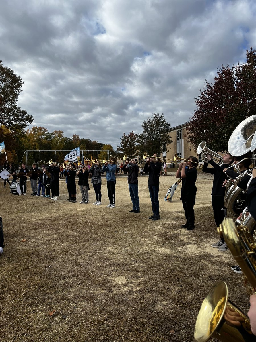 We had so much fun at <a href="/PCPanthers/">Pearson's Corner ES</a> and Cool Spring ES for the 4th and 5th grade students! Thanks for having us share the gift of music!  #weareatlee