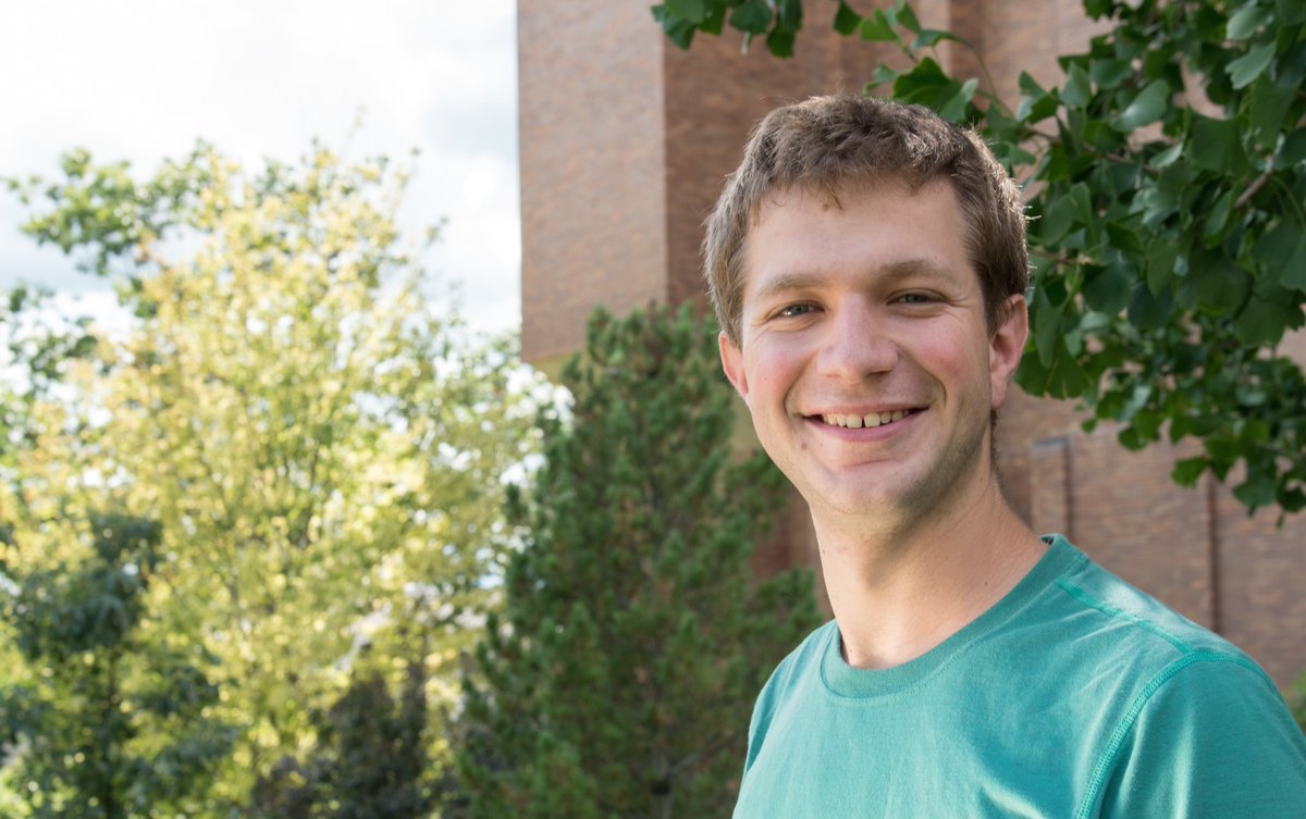 ACSGradStudents's tweet photo. #MemberSpotlight 
Karl Kunze is a PhD candidate @Cornell with @CornellCALS. His research includes two projects of breeding &amp; genetic characterization of organic multi-use naked barley &amp; research in development of winter malting barley for the New York State environment. https://t.co/NTu0vaOabM