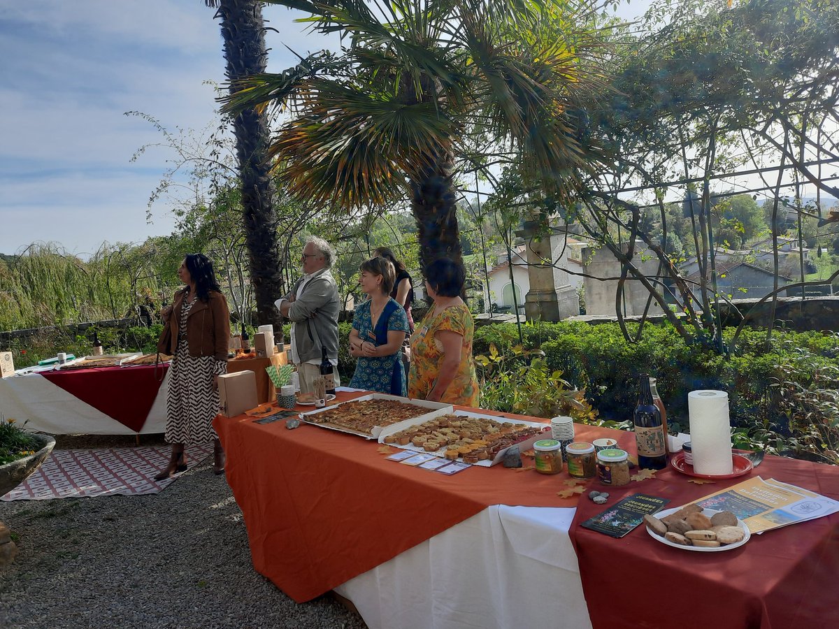Ça continue aux journées des sorcières avec l'encadrement réalisé par les BTS Tourisme Lycée Gabriel Fauré de Foix @cdilgf <a href="/acTlseEG/">EGTlse</a> <a href="/NCoumes/">NCoumes</a> <a href="/phsoula/">Philippe SOULA</a>
