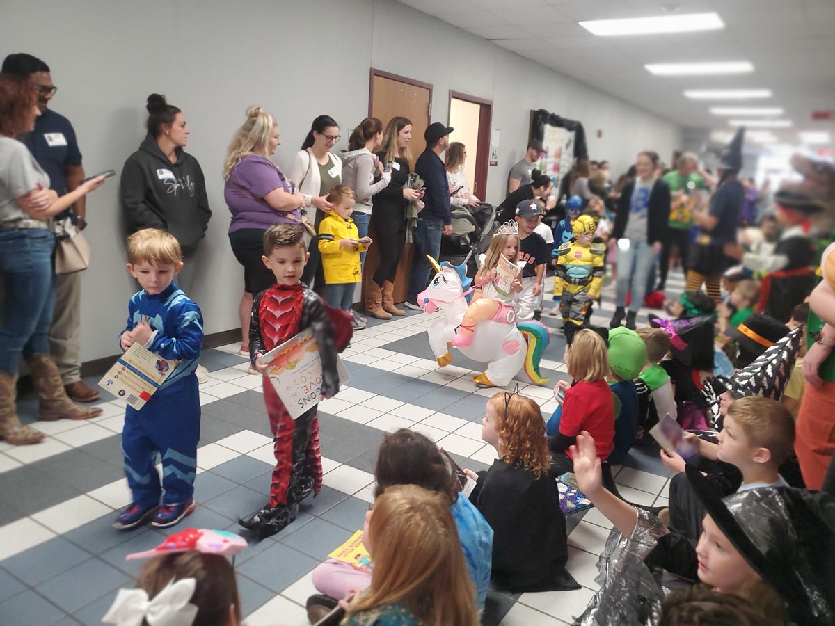 I see Little Red at the storybook parade!!