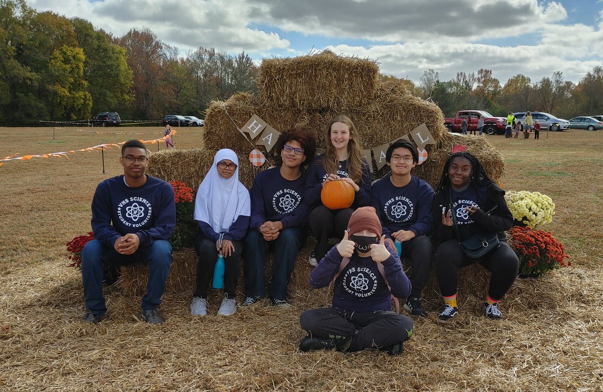 Juliana Yam tweet media