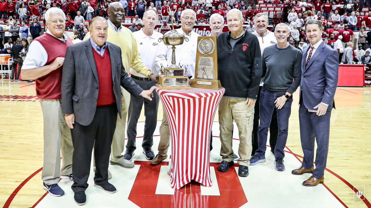 A hearty welcome for the ‘73 Big Ten Champions.
