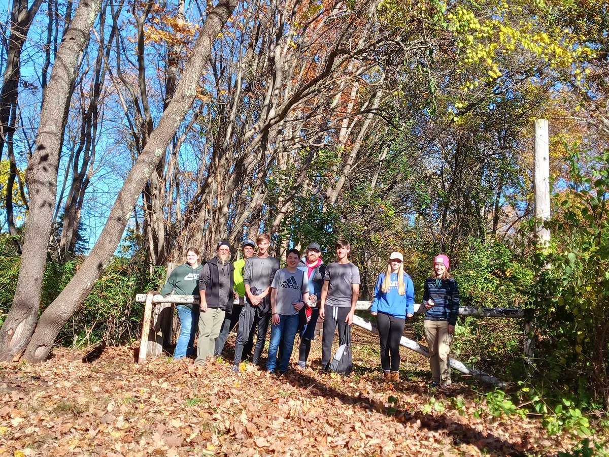 PopsAtShop's tweet photo. Thanks to Ethan, Jacob, Tyler and Pace for getting out for our first NHS Service Corps project, Trail clearing @Rose Farm-a Mashup between LPS, Norton Conservation Commission,Wheaton Students and NHS and NHS Soccer. #Haveanimpact #Makeadifference https://t.co/cPbjz4QQ9X