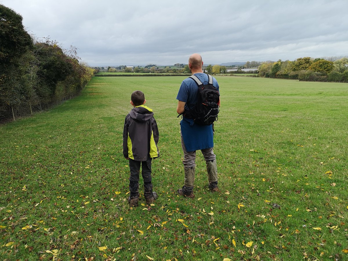 CazAdams3's tweet photo. Jack's (aged 9) 4th stretch of the 100-mile #ThreeChoirsWay for @SteveBackshall's #OperationOcelot (@worldlandtrust) - his 4th fundraiser in 11 months, raising nearly £3000! 🌍🌱💚
https://t.co/BgXWkD8E1G
@BBCGlos @BBCNews @GlosLiveOnline @BBCCountryfile @REGUABrasil @LeeDingain https://t.co/qySWyB62Vw