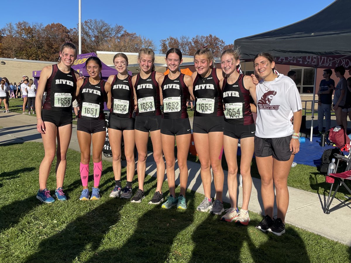 Rocky River Girls XC State bound!!! Team finishes 5th overall at the Regional race. Team led by Bri Chaves-4th overall!!!, Grace Lavelle-45, Katie Stirm-46, Jane Rathbun-58, Allie Dewey-65, Corrine Angney &amp; Lauren Lavelle! So proud! ⁦<a href="/rrhsgirlsxc/">Rocky River Girls XC</a>⁩ ⁦