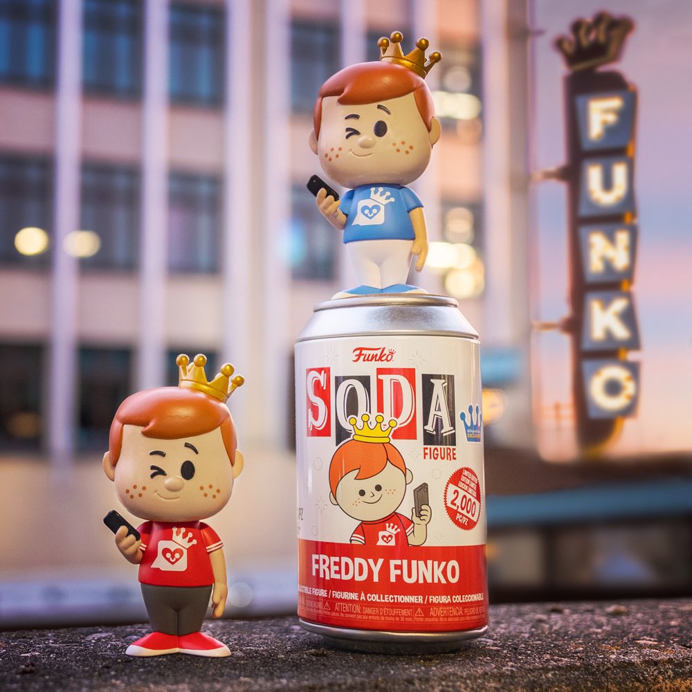 fistfuloftoys's tweet photo. A fun hypothetical question this  #FunkoSODASaturday: If @OriginalFunko or @brianmariotti gave you an #SMFSODA to gift to a fellow collector or friend, who would you give it to you, and why?! https://t.co/UAvSE0oiaO
