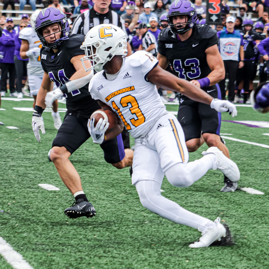 Tyron Arnett with career highs of 6 catches &amp; 100 yards