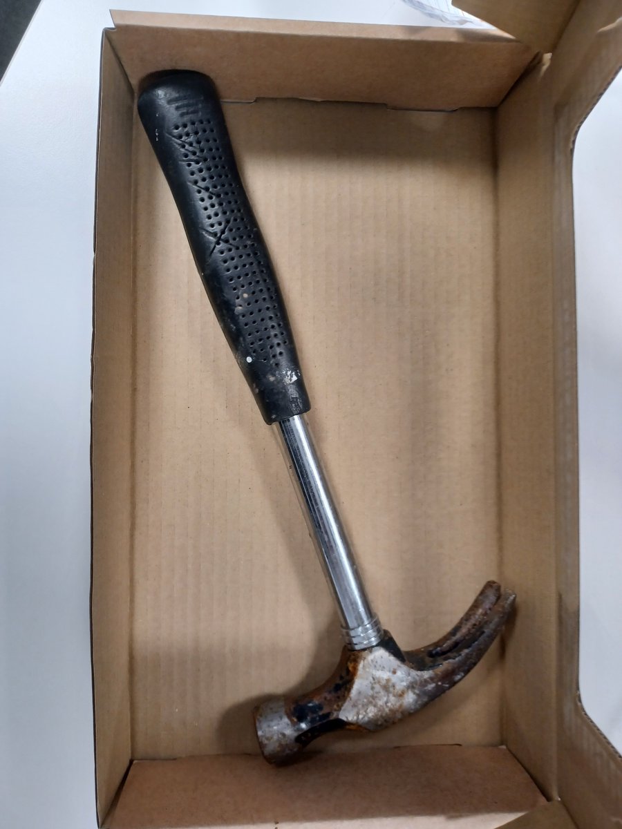 Stepney Green Safer Neighbourhood Team (@mpsstepneygreen) on Twitter photo Patrols done around Ward ASB hotspot areas. Recent weapons sweep carried out in Stepney Green Park and these two items found hidden in bushes. <a href="/MPSTowerHam/">Tower Hamlets Police</a> Patrols done around Ward ASB hotspot areas. Recent weapons sweep carried out in Stepney Green Park and these two items found hidden in bushes. <a href="/MPSTowerHam/">Tower Hamlets Police</a>
