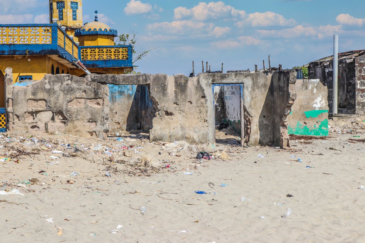 Barmmy Boy tweet media