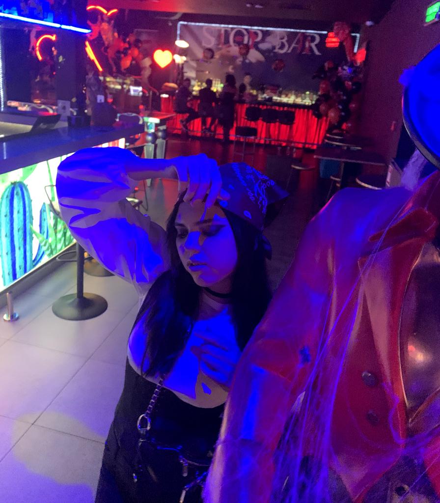 karamba!
halloween mood 🖤🎃