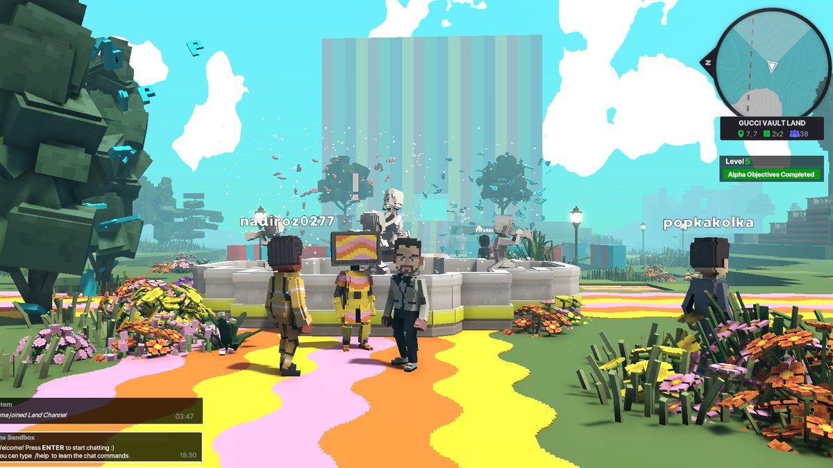 softmana1's tweet photo. @TheSandboxGame 🍓 #GucciVault in  #TheSandbox https://t.co/FKBupght7J