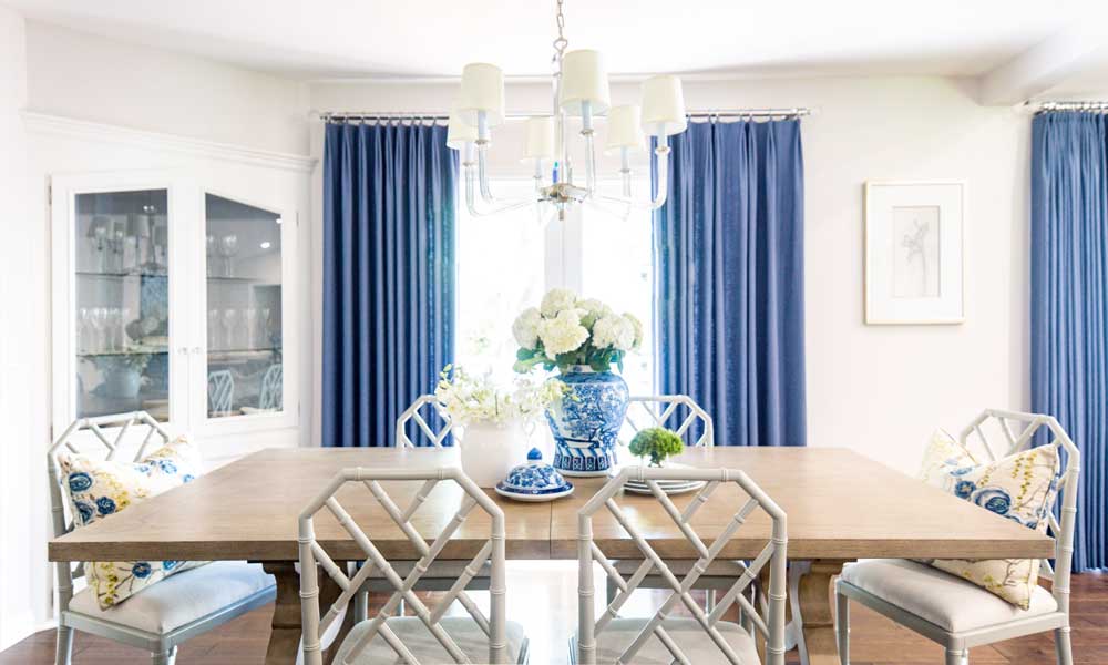 RealtorBincy's tweet photo. Get inspiration for dining room curtains here. #homedesign #interiorstyle  https://t.co/ClPOawACEI https://t.co/yh6bq1Gicy