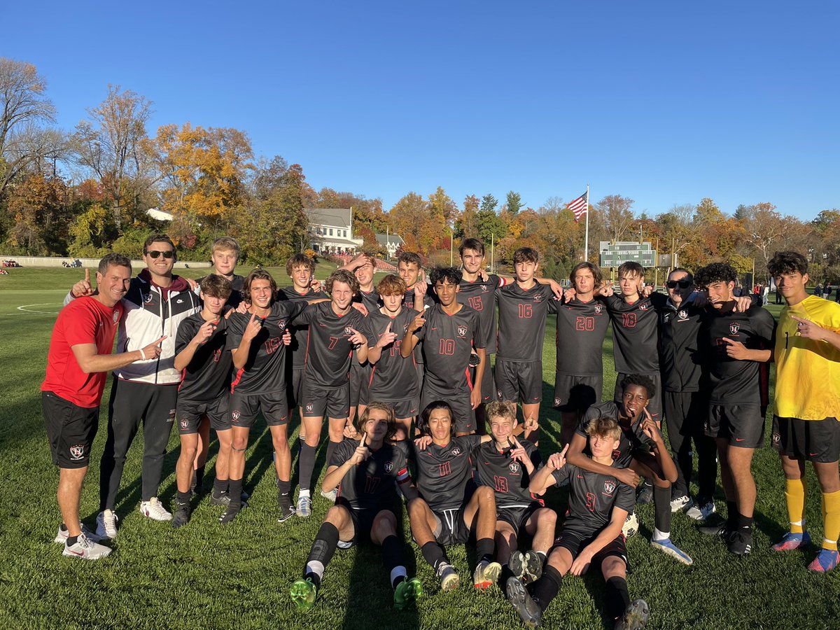Hun_Athletics's tweet image. 3-0 @Hun_Boys_Soccer defeats @AthleticsPeddie today to repeat as @MAPLAthletics Champs!